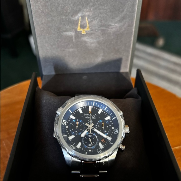 Bulova Black and Gold Watch Box